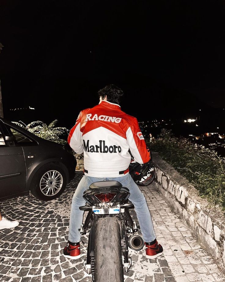 Marlboro Classic Style Leather Jacket by zenthreads